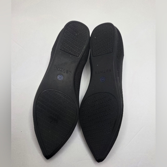 ROTHY'S The Point Black Knit Ballet Flat Size Women's Size 6 - Picture 4 of 6